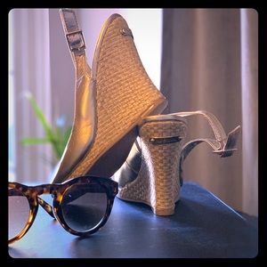 Gold Lilley Pulitzer Kristin Wedges